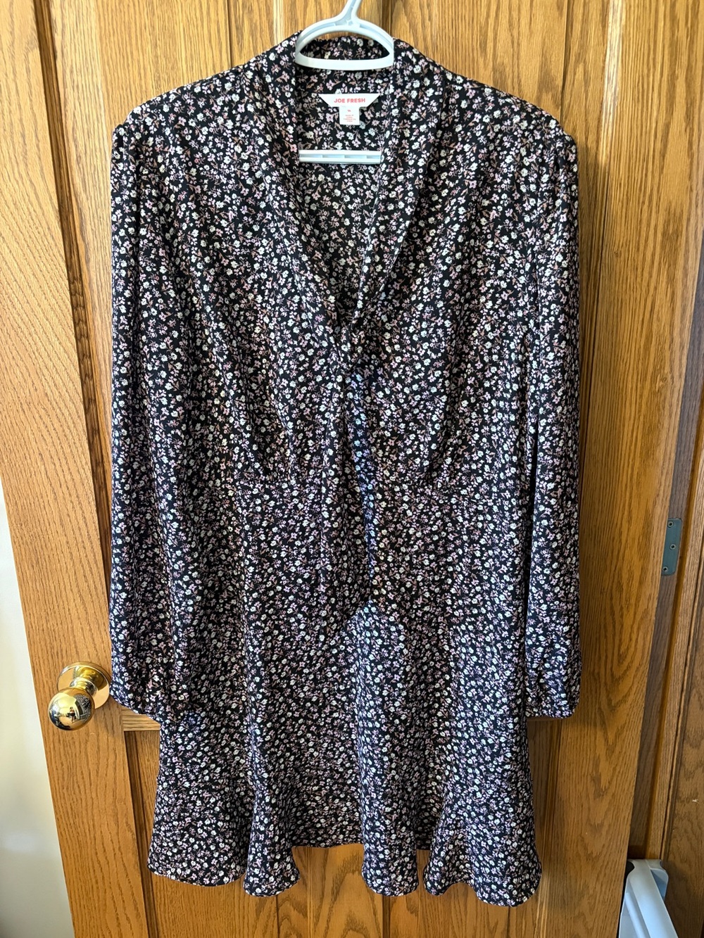Joe Fresh Black Floral Long-Sleeve V-Neck Ruffle-Hem Dress
